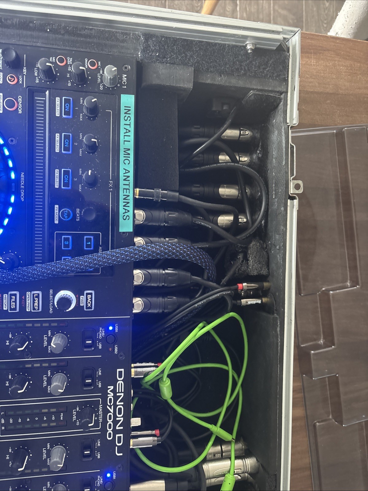 Denon MC7000 4-Channel DJ Controller Digital Mixer Dual USB PRO X FLIGHT Case