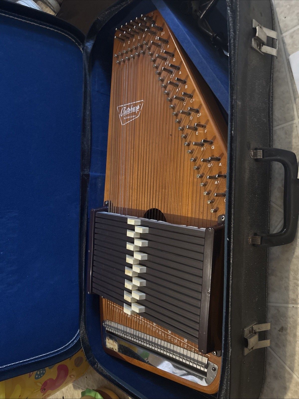 Autoharp Oscar Schmidt Model OS15B 15 chords 36 String