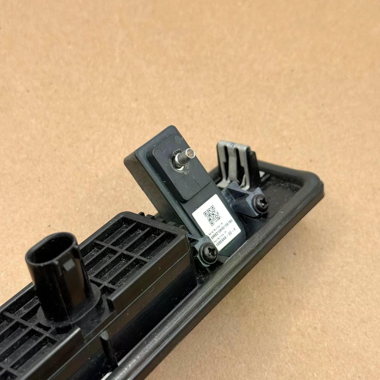 Fits Tesla Model 3 2017-2023 Rear Trunk Camera Handle 1095949-00-E Release Lid