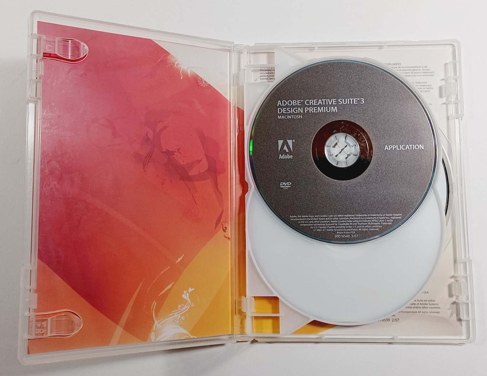 Adobe Creative Suite 3 Design Premium 3-Disc DVD Set & Serial # For Mac UNTESTED