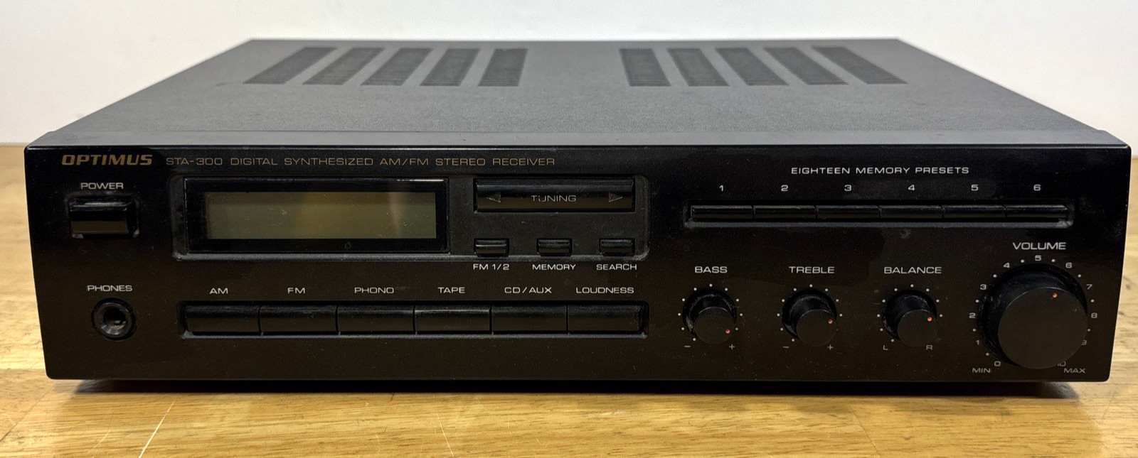 Optimus STA-300 Compact Digital Synthesized AM/FM Stereo Receiver