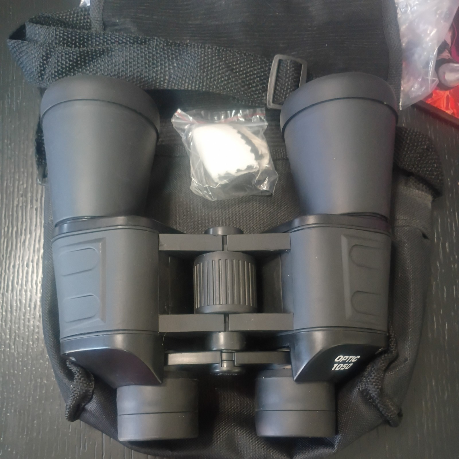 OPTIC 1050 BINOCULARS , & CARRYING CASE, VINTAGE