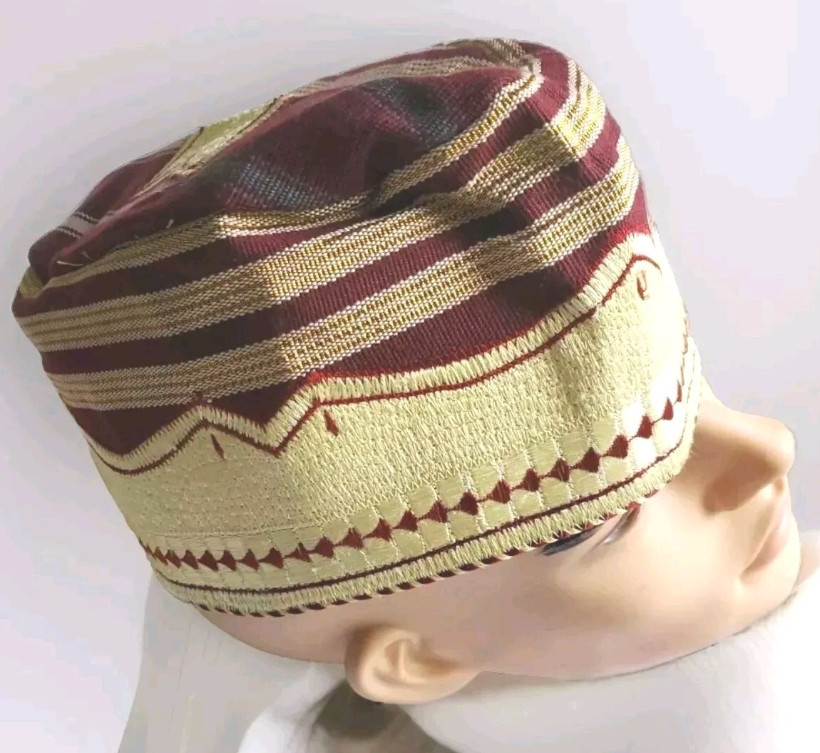 BROWN/CREAM CAP ASO OKE NIGERIAN ASO EBI FOR MEN/YOUTHS/BOYS. SIZES 24:  24 1/2.
