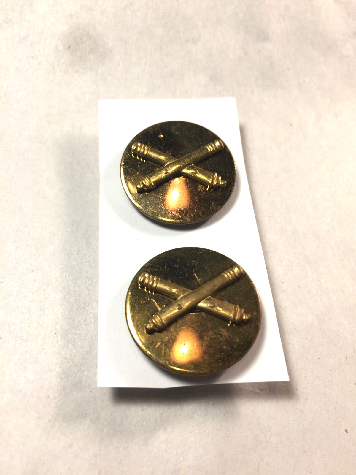 U.S. Army Enlisted Branch Insignia Field Arty. (2pcs) clutch back