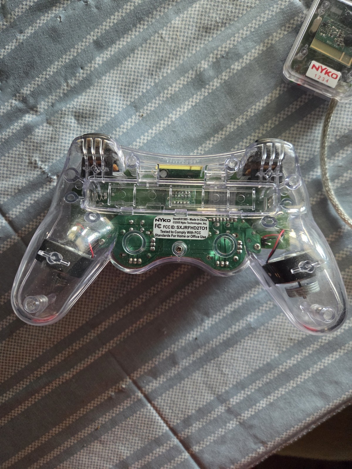 Clear Nyko Wireless Controller for Sony Playstation 2 w/ dongle receiver Tested