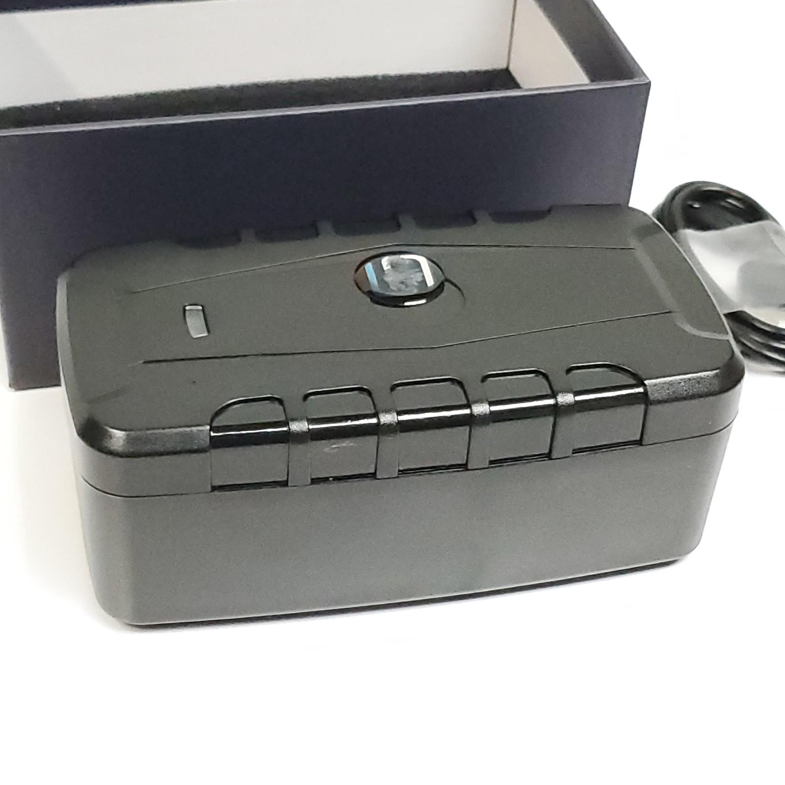 GPS SALIND GPS 20 4G - GPS Tracker for Vehicles; Cars Motorcycles Trucks NEW