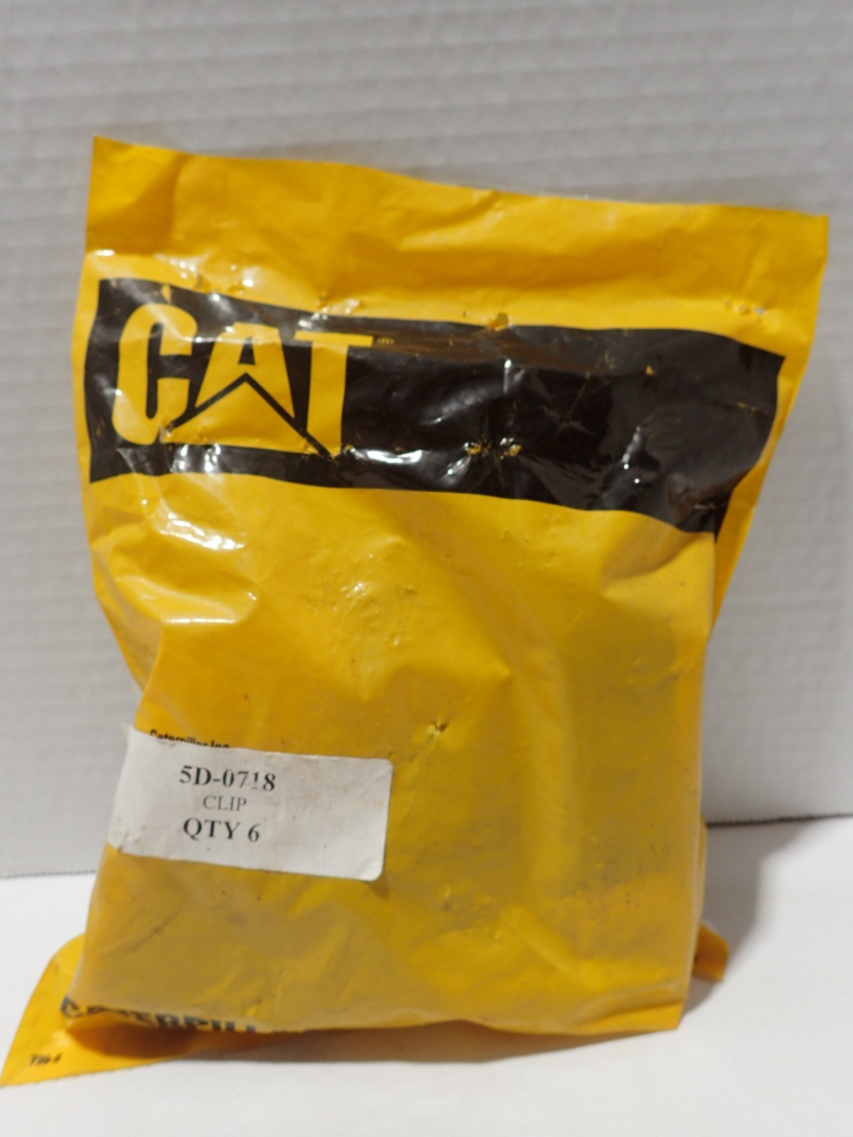 New Genuine OEM CAT 5D-0718 Caterpillar Loop Clip.  (Lot of 6) FREE SHIPPING!