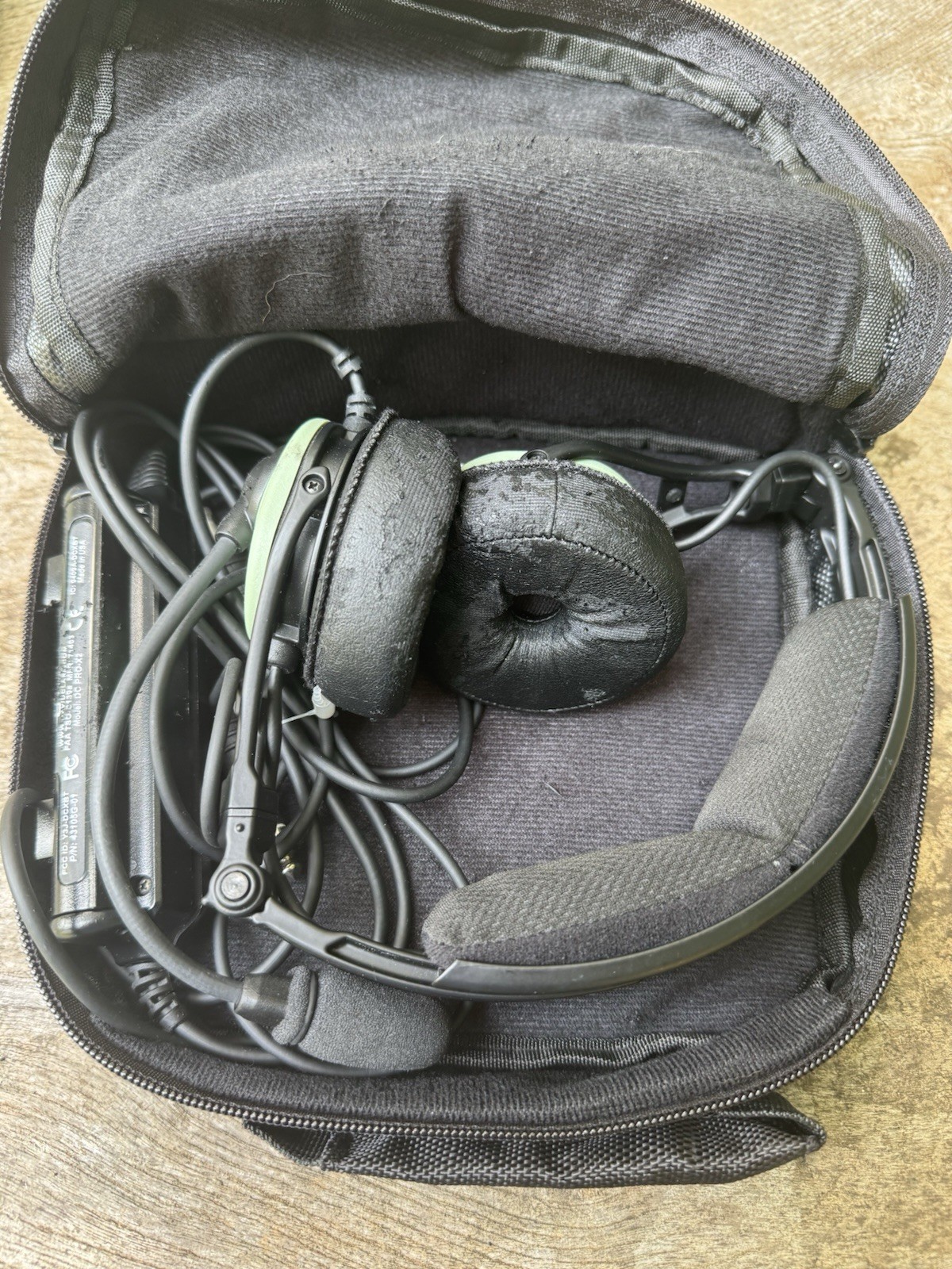 David Clark DC PRO-X2 Headset Aircraft Powered (43105G-01) Fair Condition