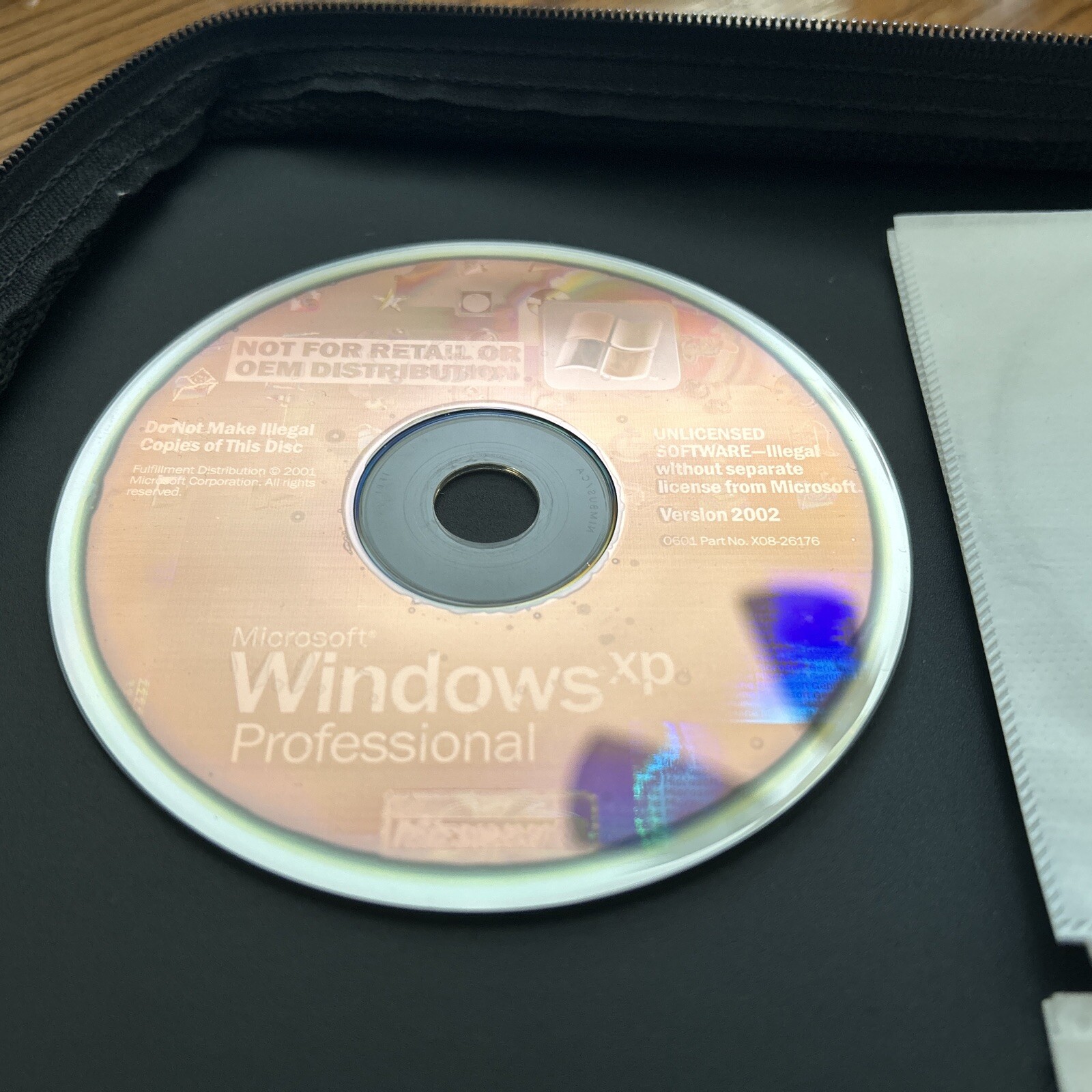 Microsoft TechNet Plus Binder +6 Software CDs XP & Office 2003 Business Manager