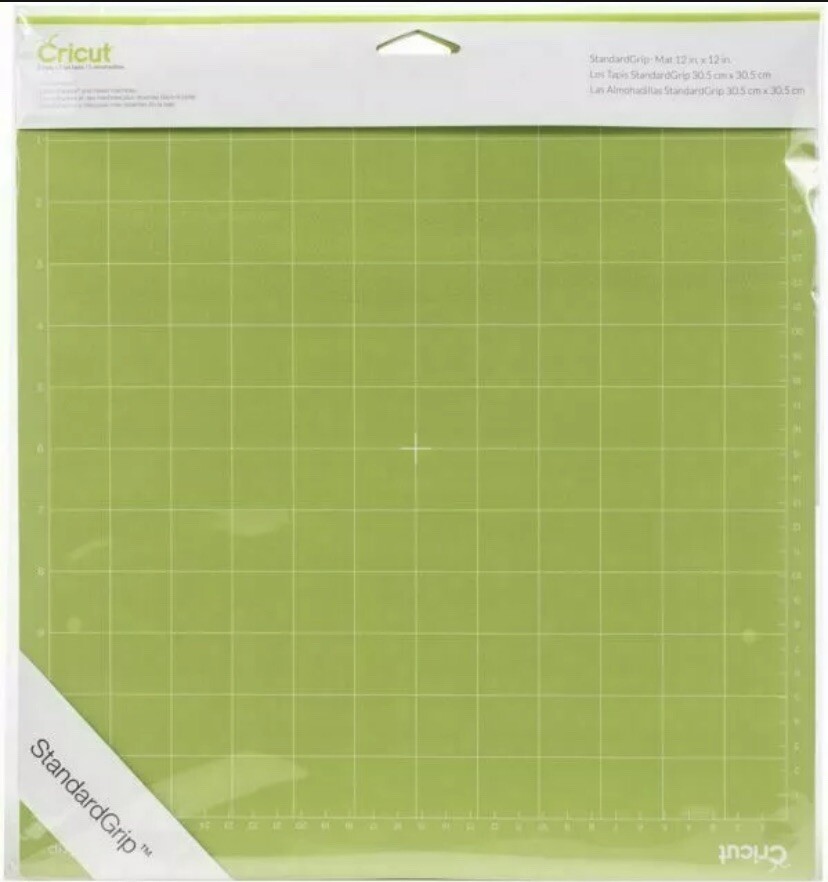 Cricut 2001974 Standard Grip Cutting Mat - 2 Mats, Green