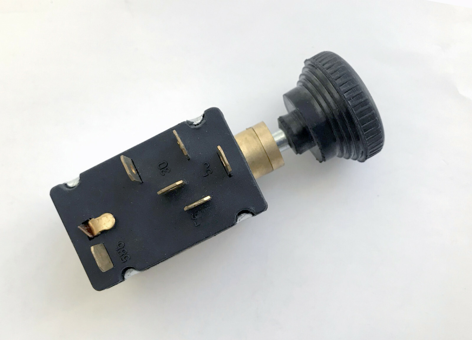 NEW VW Beetle Squareback Fastback Headlight Switch 311 941 531 A