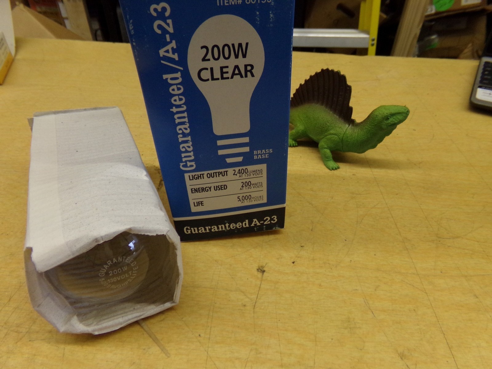 NEW A-23 Bulb, 200W Brass Base *Free Shipping*
