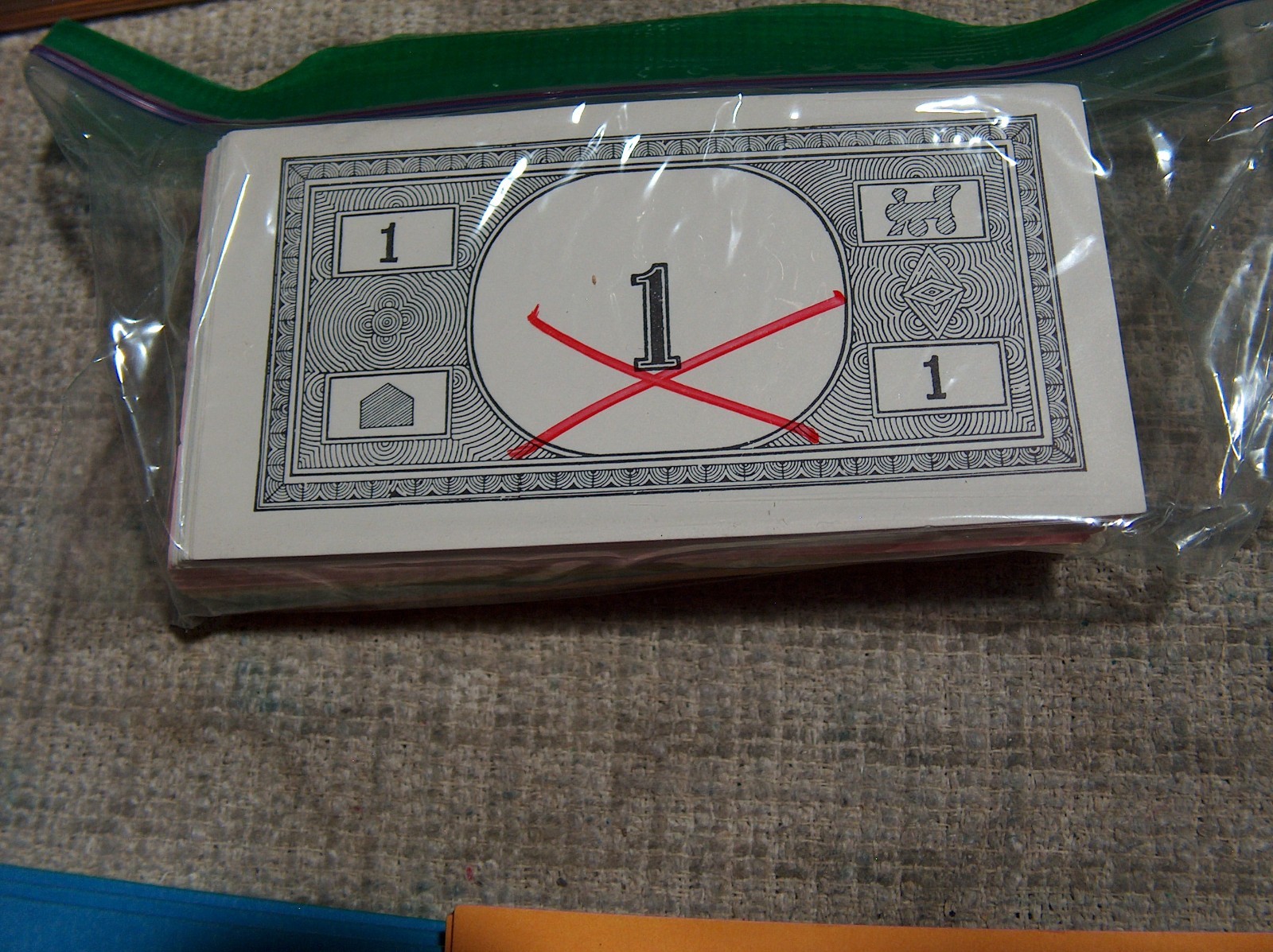 Monopoly Money - Game Replacement Bills / Play Money Mix DULR