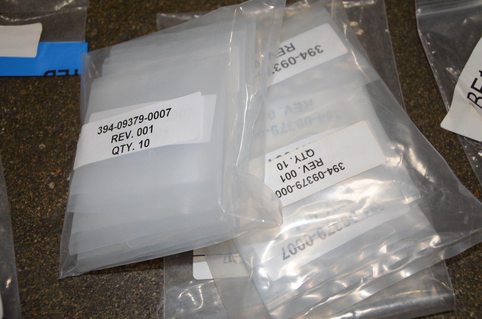 EMI 394-09379 PTFE 1/4 Inch 1 & 2 Gauge Port T Tube PRXX-1 & 2 AMAT Lam Research