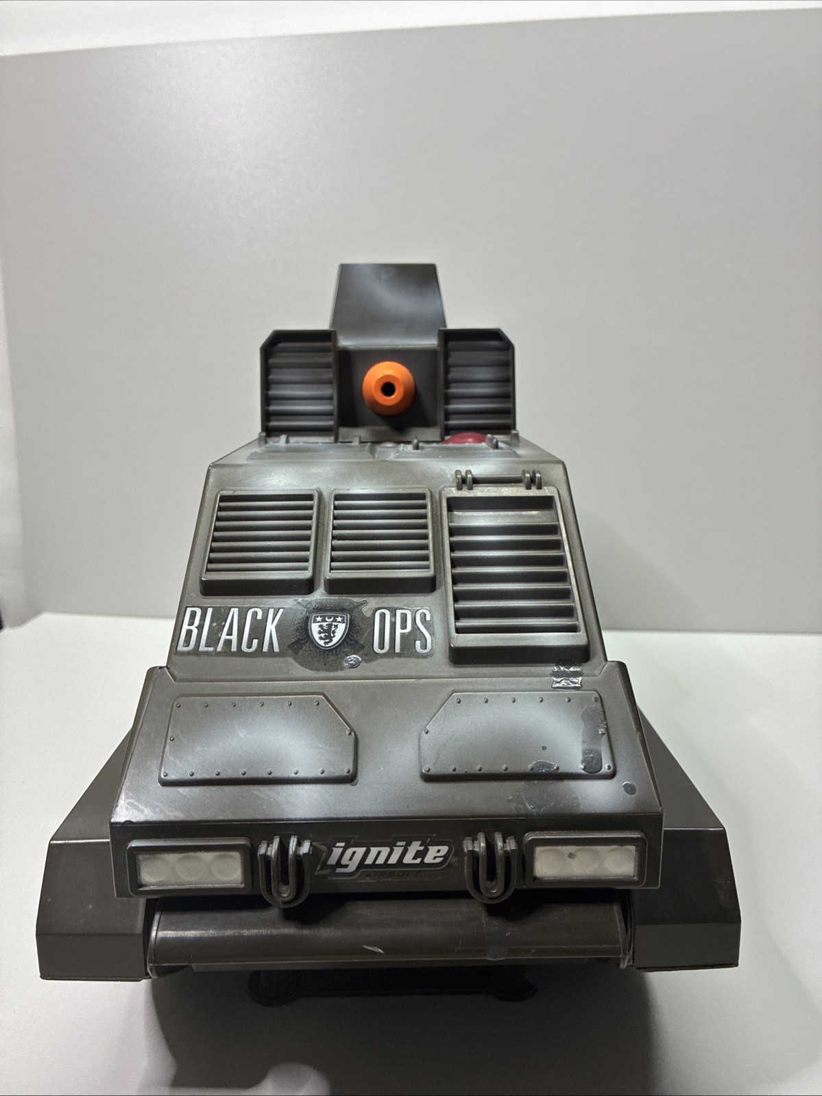 Airsoft Ignite Seek & Destroy Justice Dealer 2.0 RC Tank W/90 FPS Gun