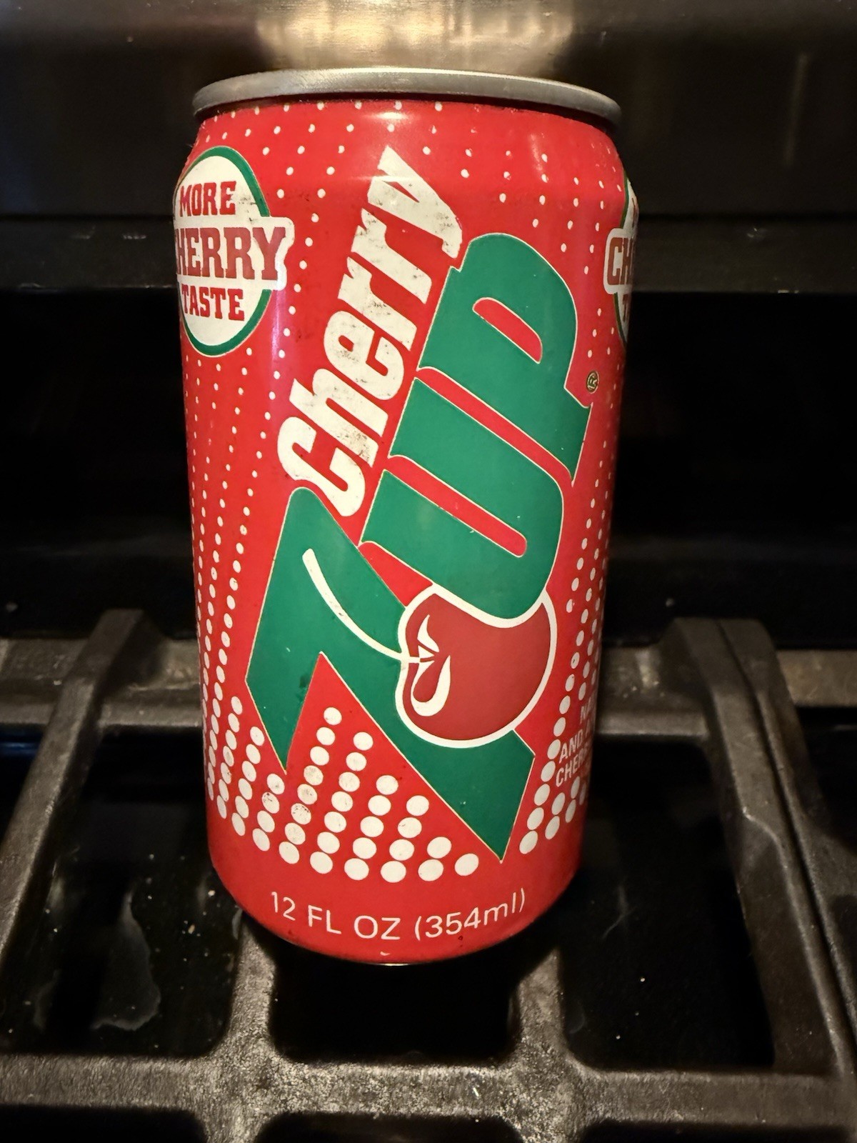 Vintage CHERRY 🍒 7UP 12oz. Empty Pull Tab Aluminum Soda 🥤 Can