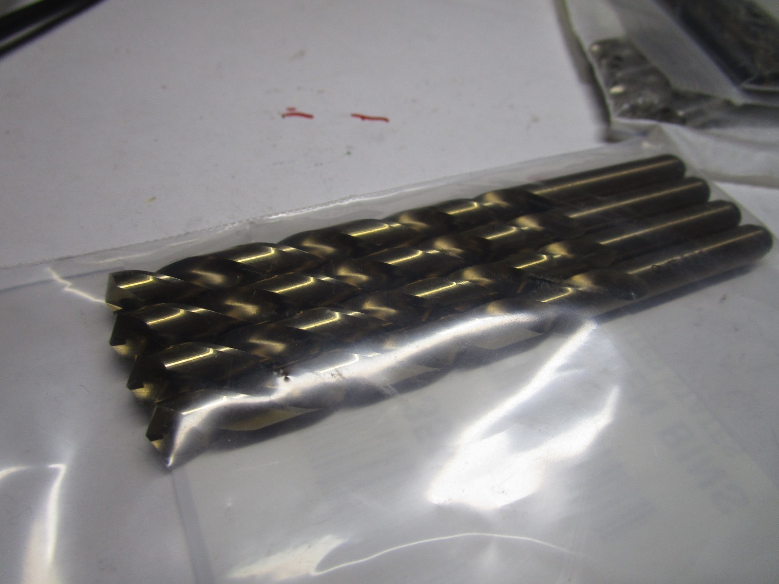 19/64" x 4-3/8" OAL 135° Split Gold Cobalt Straight Jobber Drill QTY 4