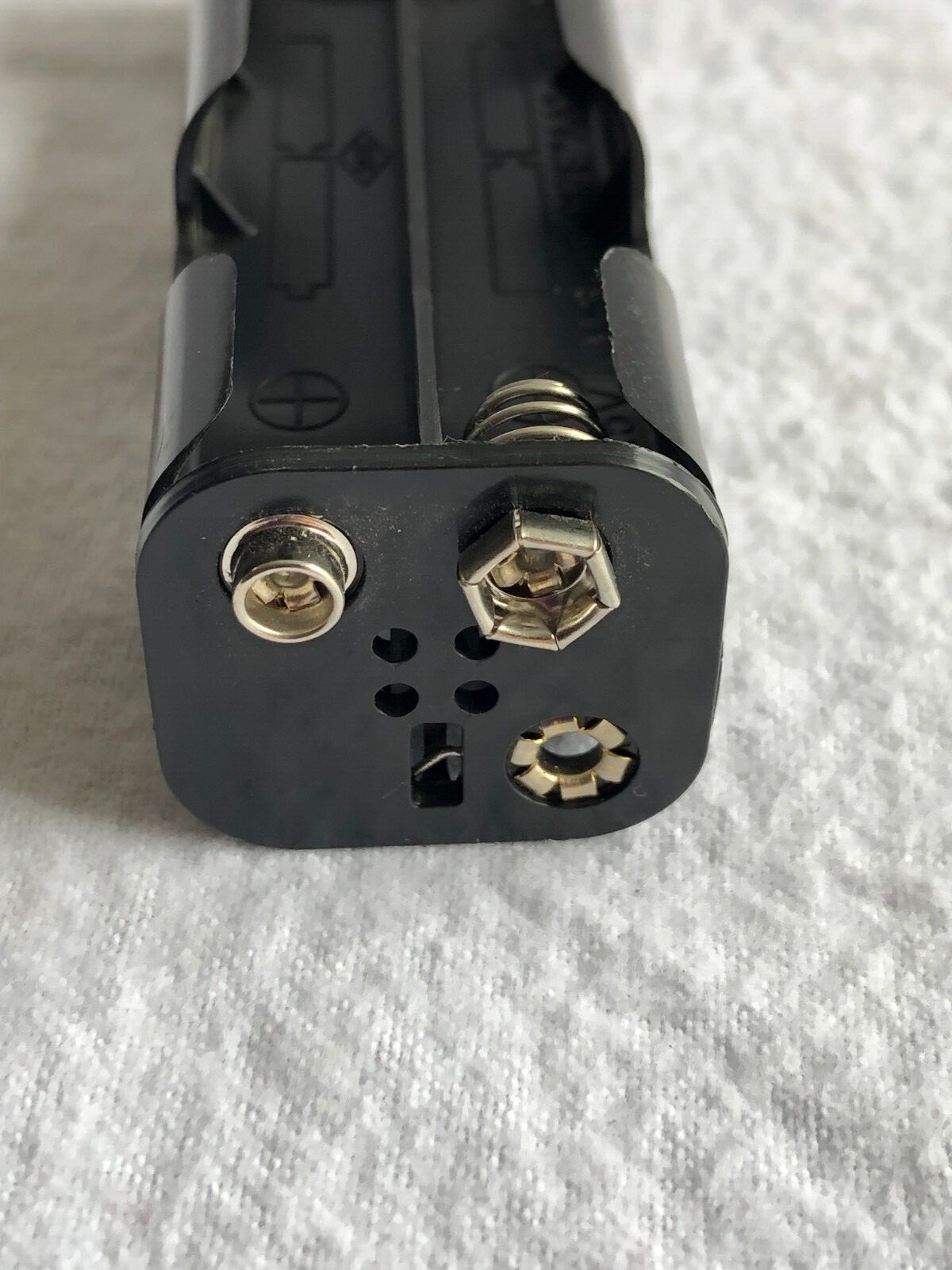 5 Battery cell holders for 8 AA batteries with 9 volt snap terminal