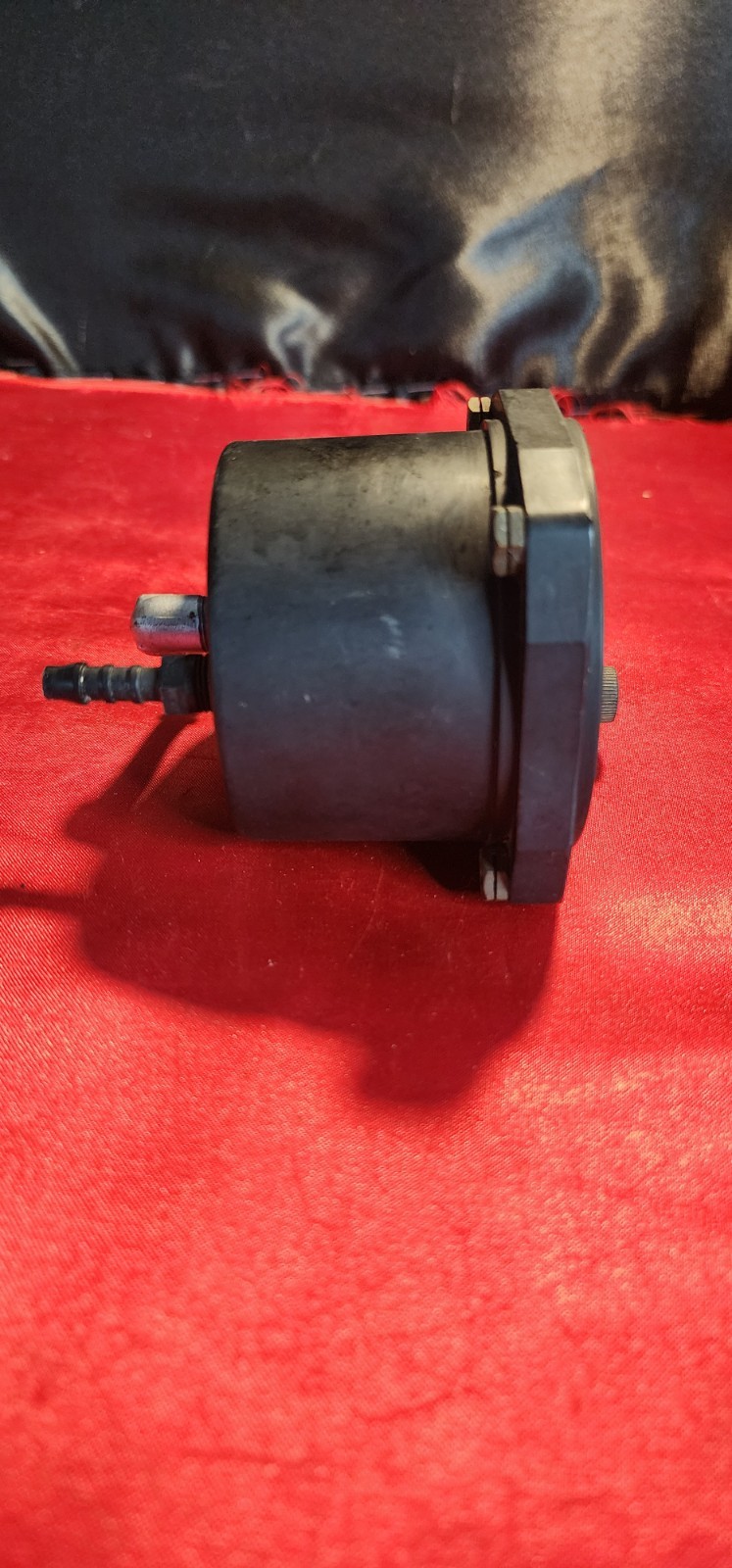 United Instruments, Inc. Airspeed Indicator