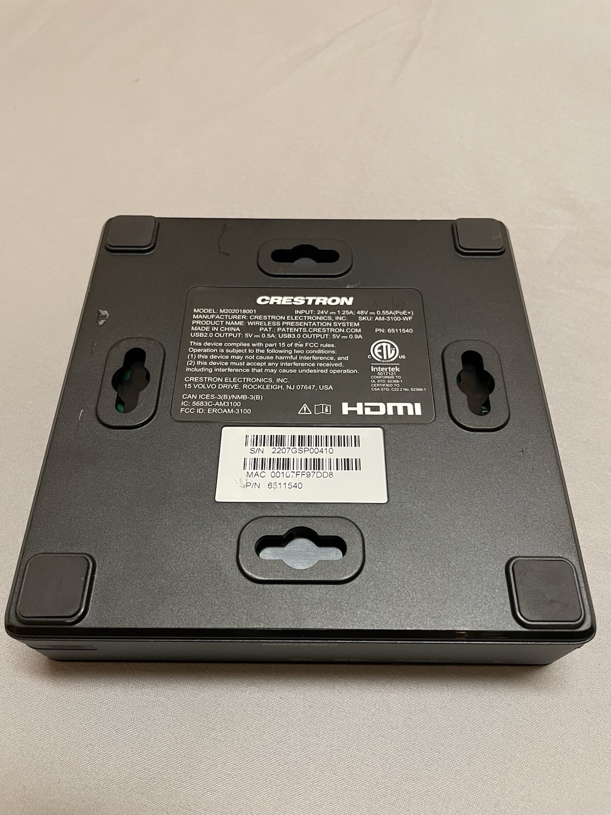 Crestron M202018001 Wireless Presentation Unit With POE+