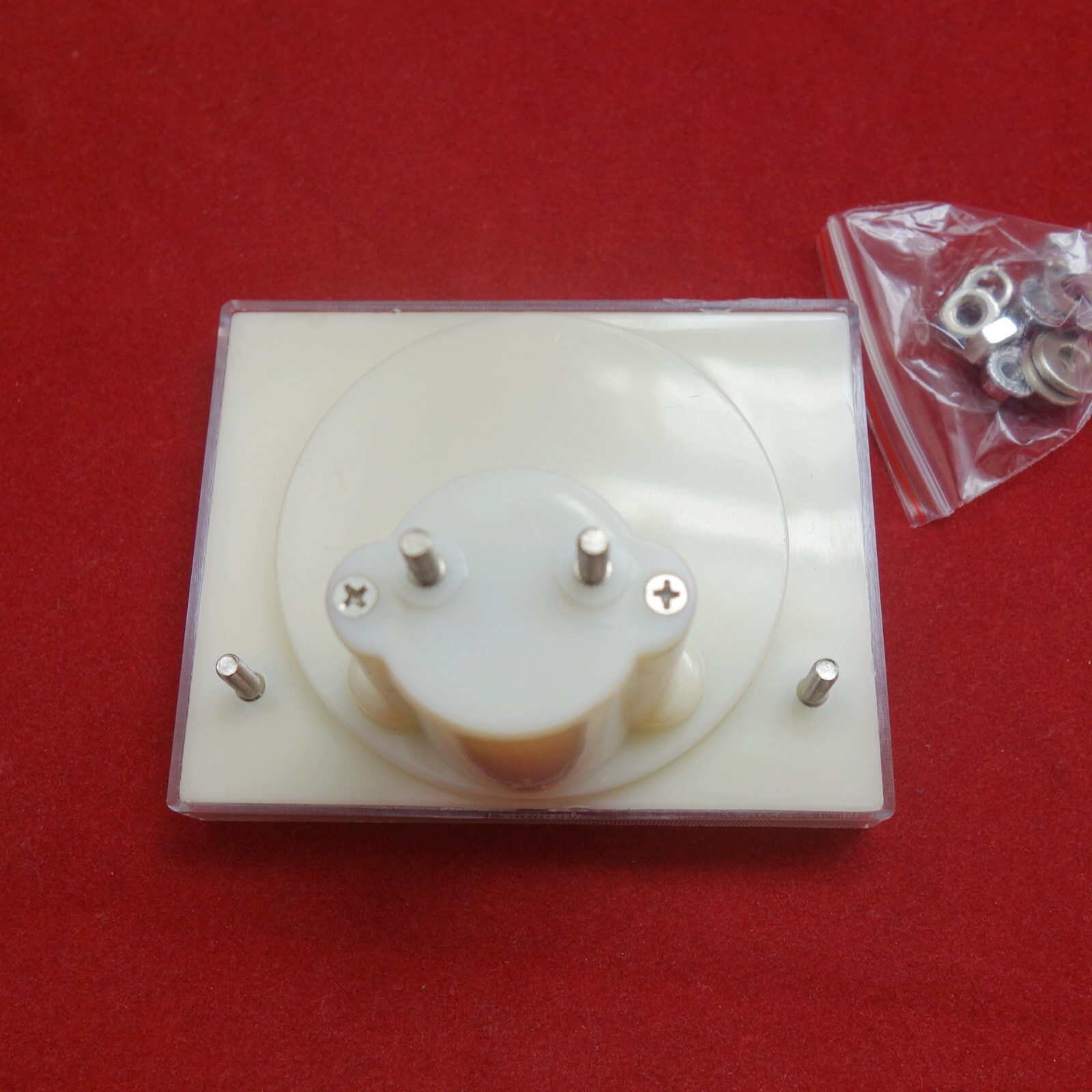 1PC DC 0-20V Analog VOLTMETER Voltage Meter 80*65MM 69C9 direct connect