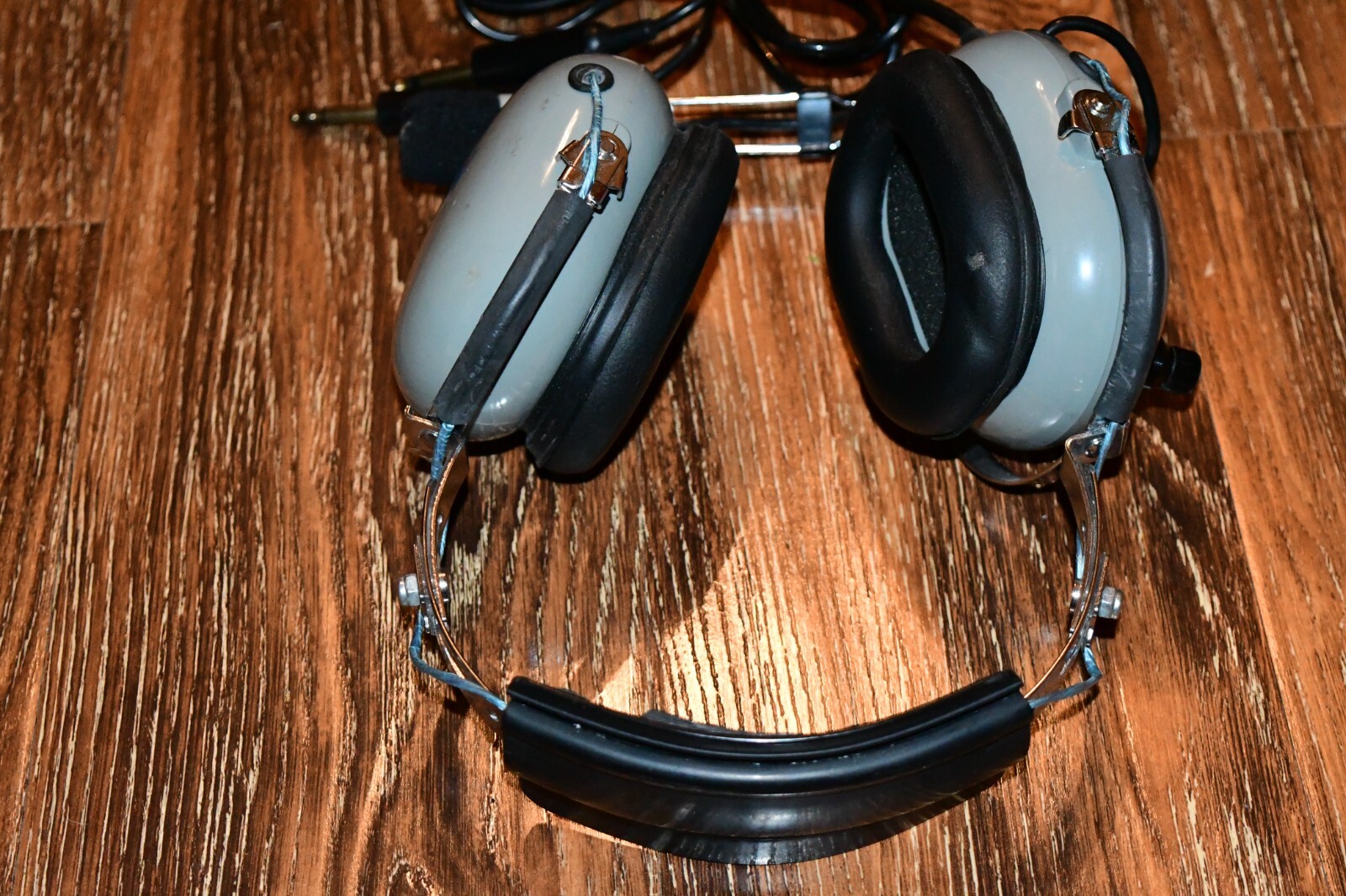 AVIX AX-20 Headset - Dual GA Plugs-good shape- rare 2k