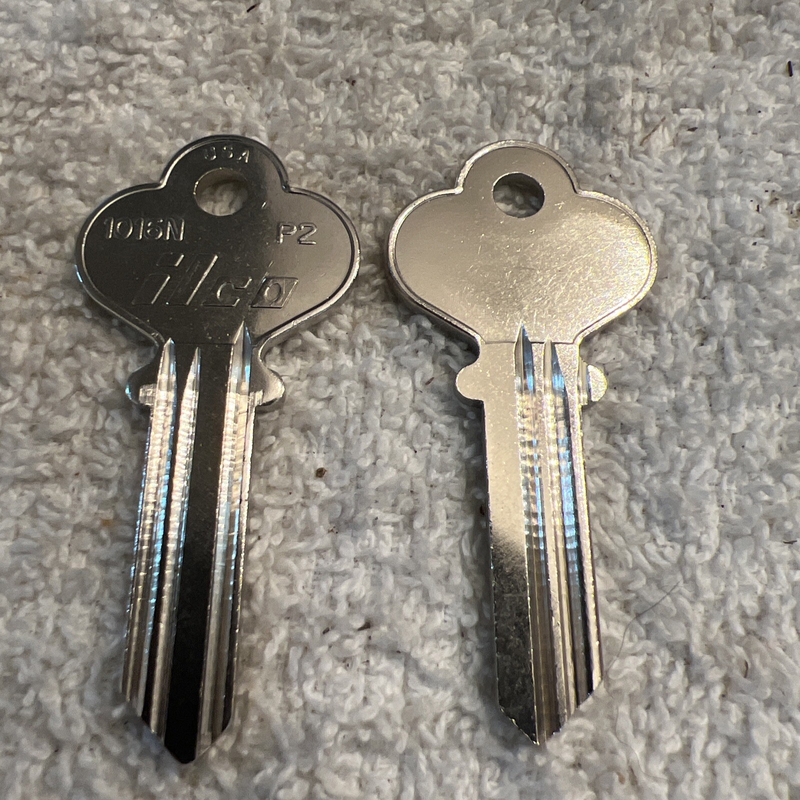 LOCKSMITH Lot Of 2 New Ilco 1016N Key Blank, Penn EZ P2 Lock Uncut Key Blank