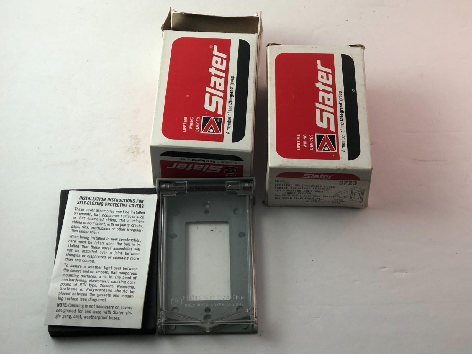 2 Slater Vertical Self Closing Cover Impact Resistant 3723