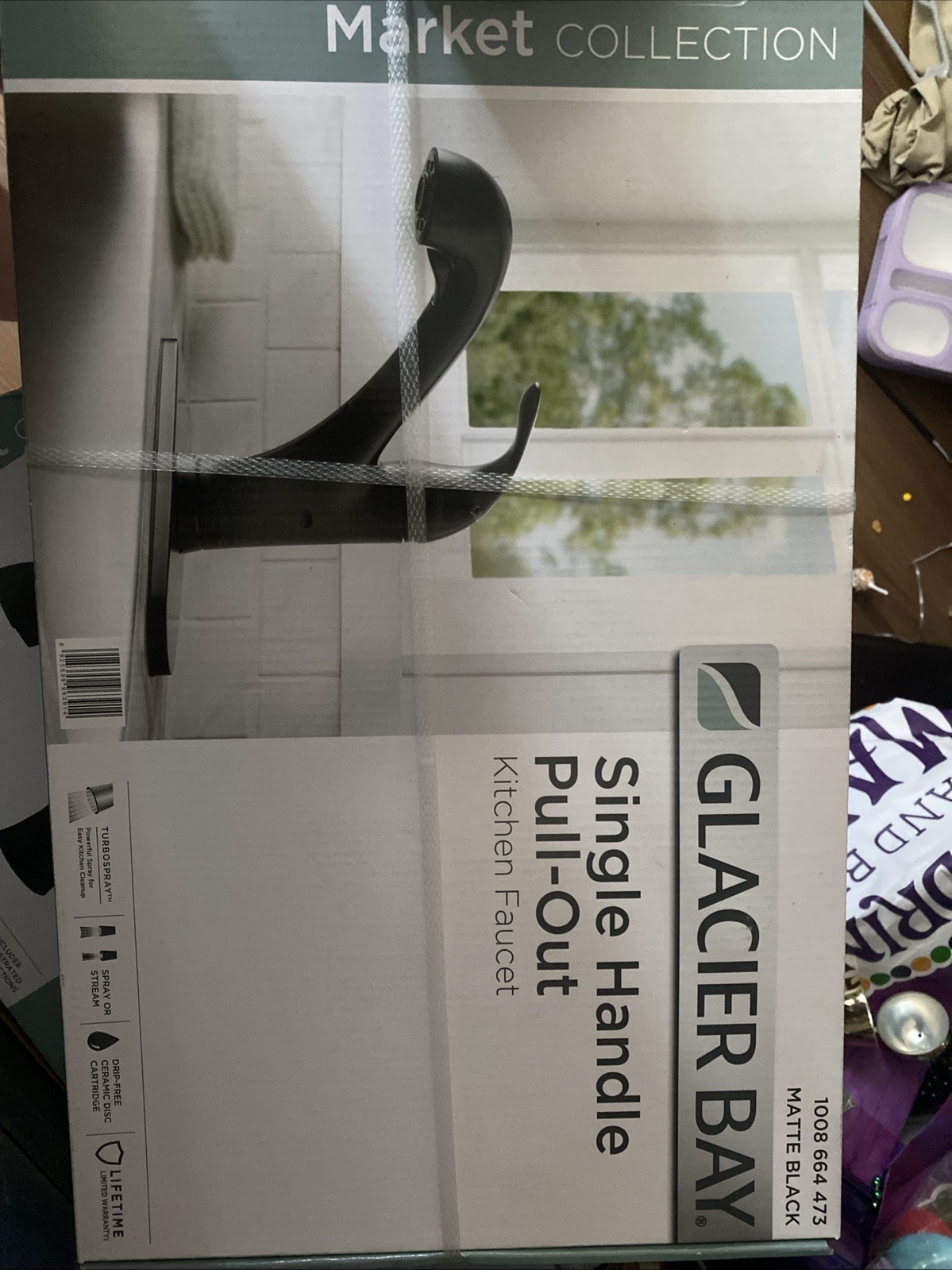 Glacier Bay Market Single-Handle Pull-Out Sprayer Kitchen Faucet in Matte Black