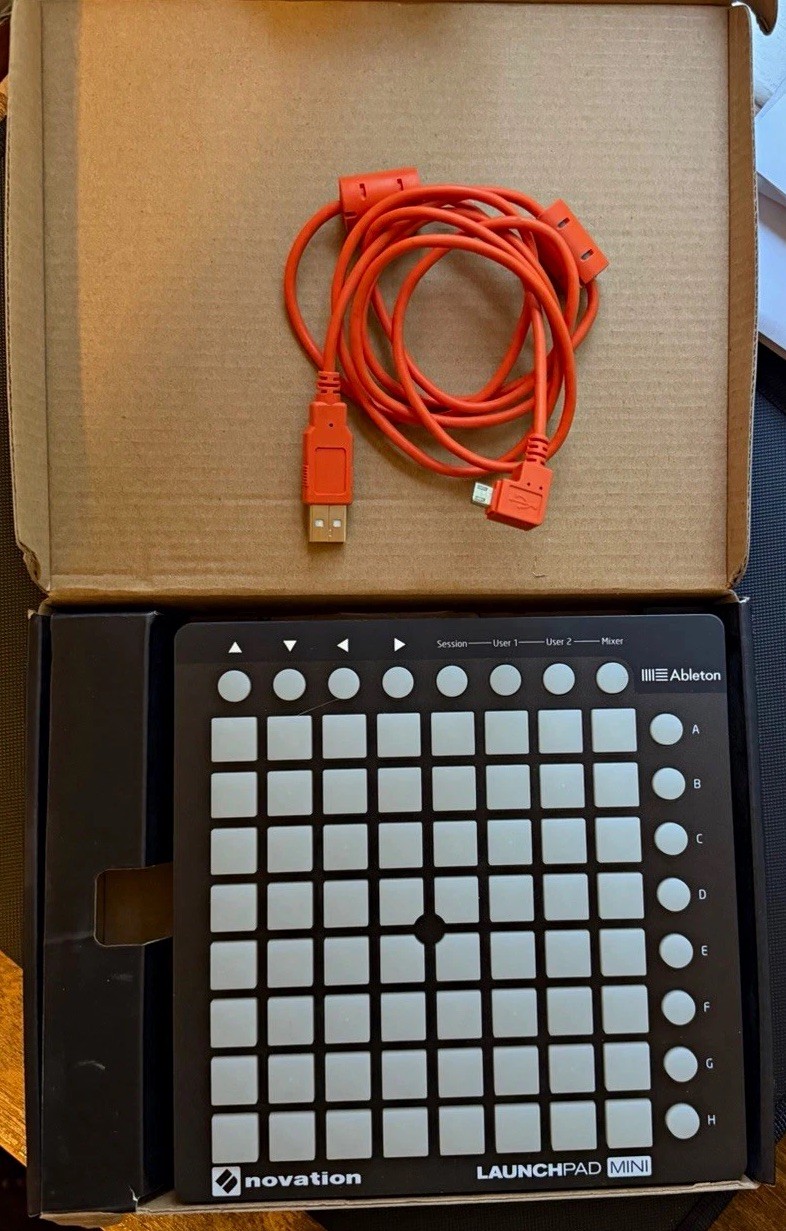 Novation Launchpad Mini Pad Controller 64-Key USB Compatible for Ableton Live