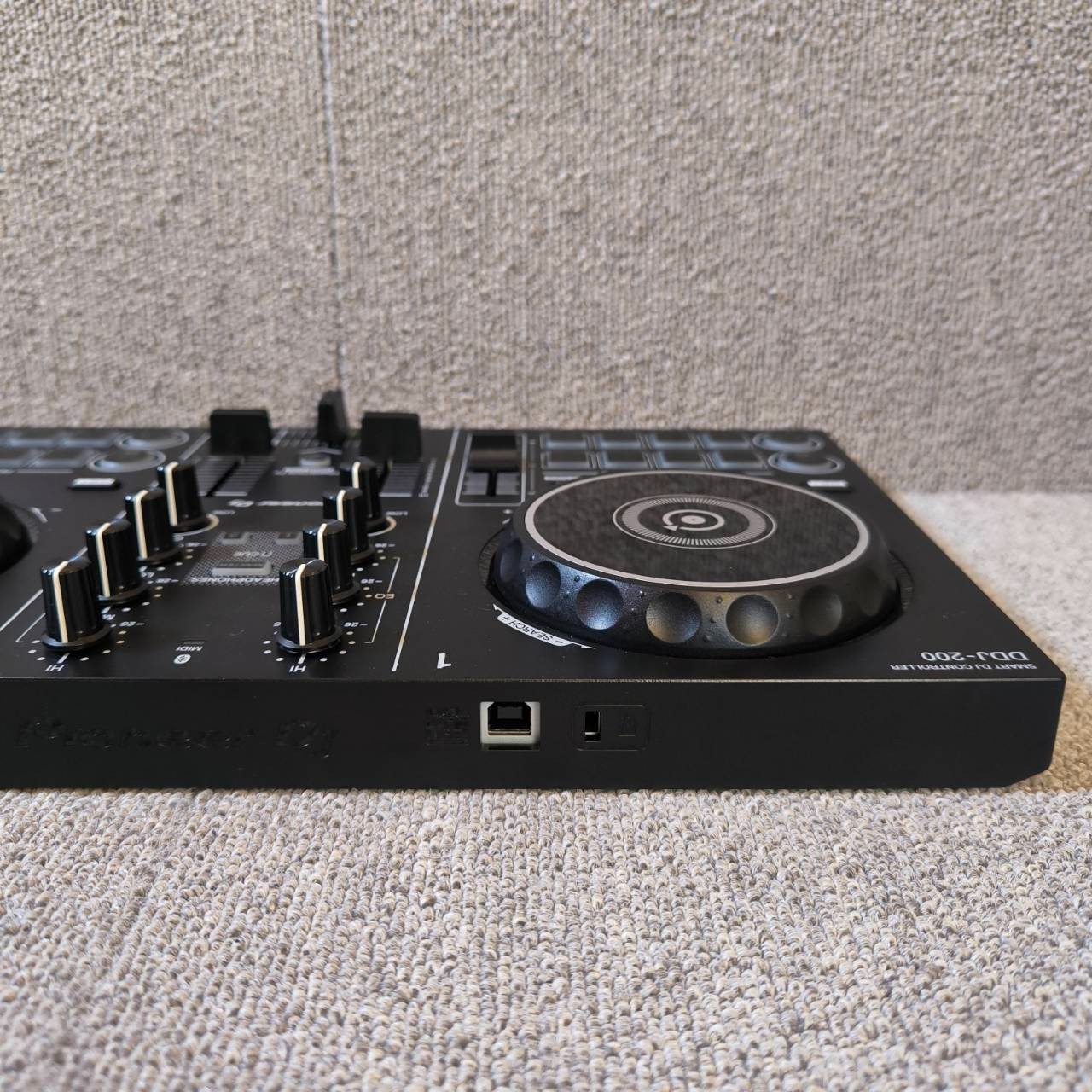 Pioneer DDJ-200 USB Bluetooth Smart DJ Controller Tested & Working From JP ※READ