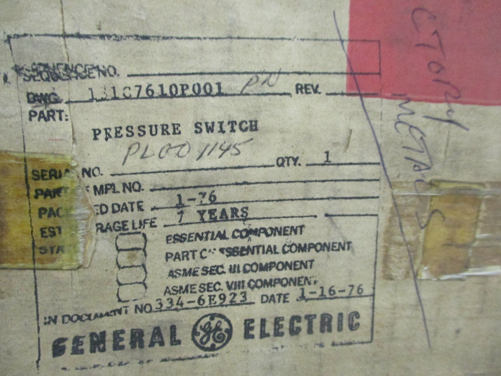 NEW BARKSDALE PRESSURE ACTUATED SWITCH B1T-GH32SS