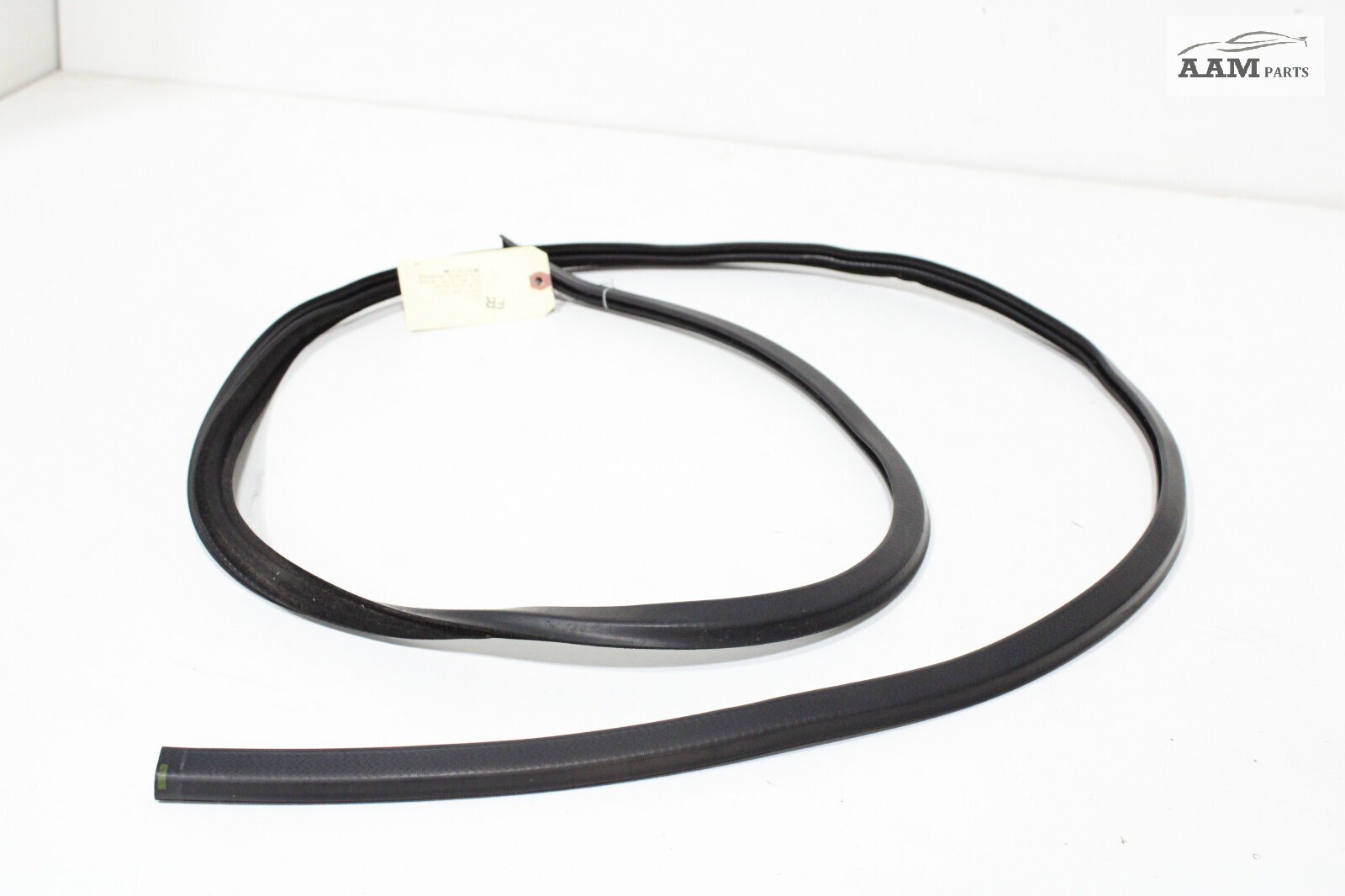 2022 VOLVO VNL860 D13 FRONT RIGHT PASSENGER SIDE WINDOW WEATHERSTRIP SEAL OEM
