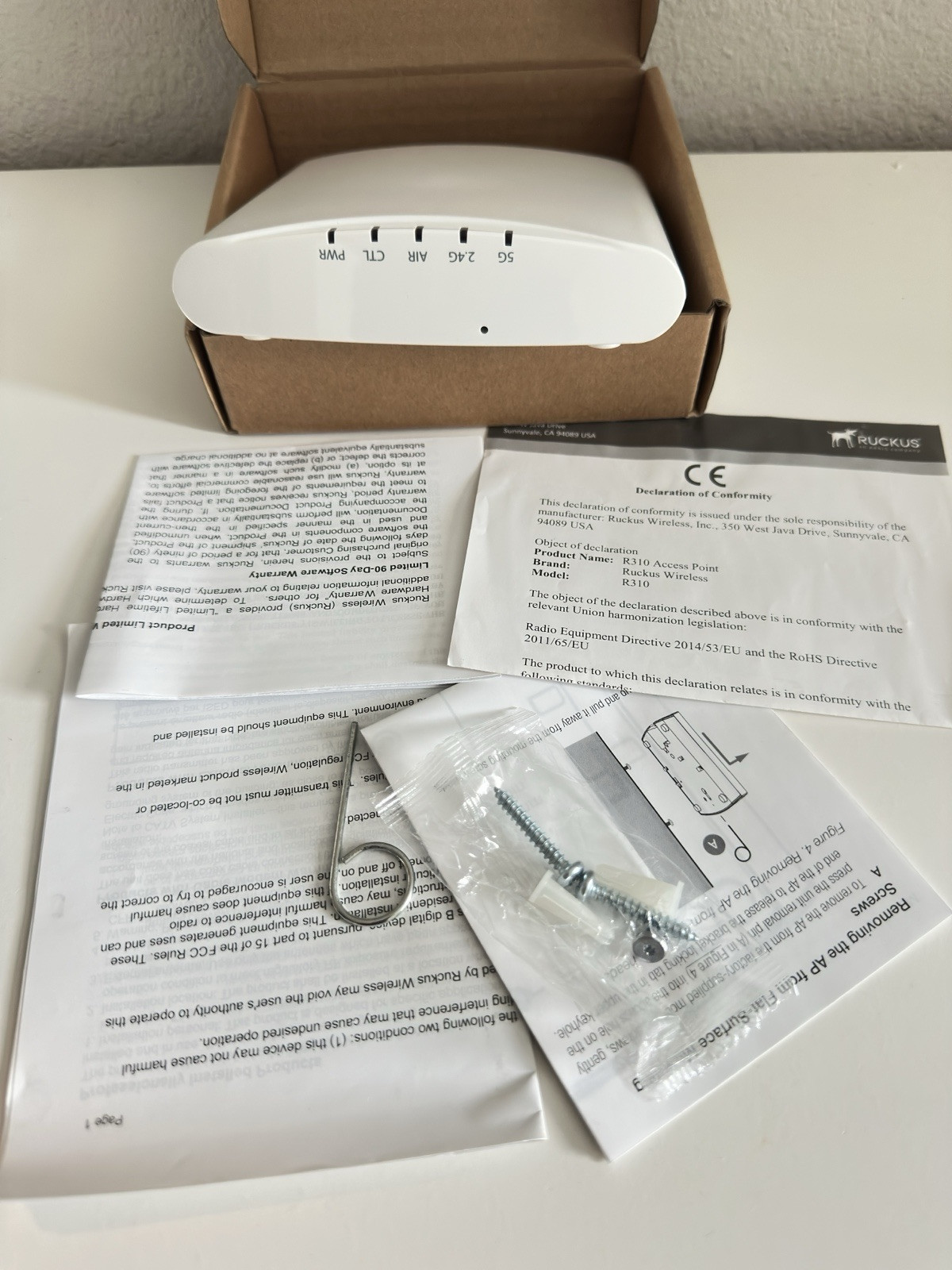 Ruckus Wireless ZoneFlex R310 Unleashed Indoor Access Point Dual-Band, 802.11ac
