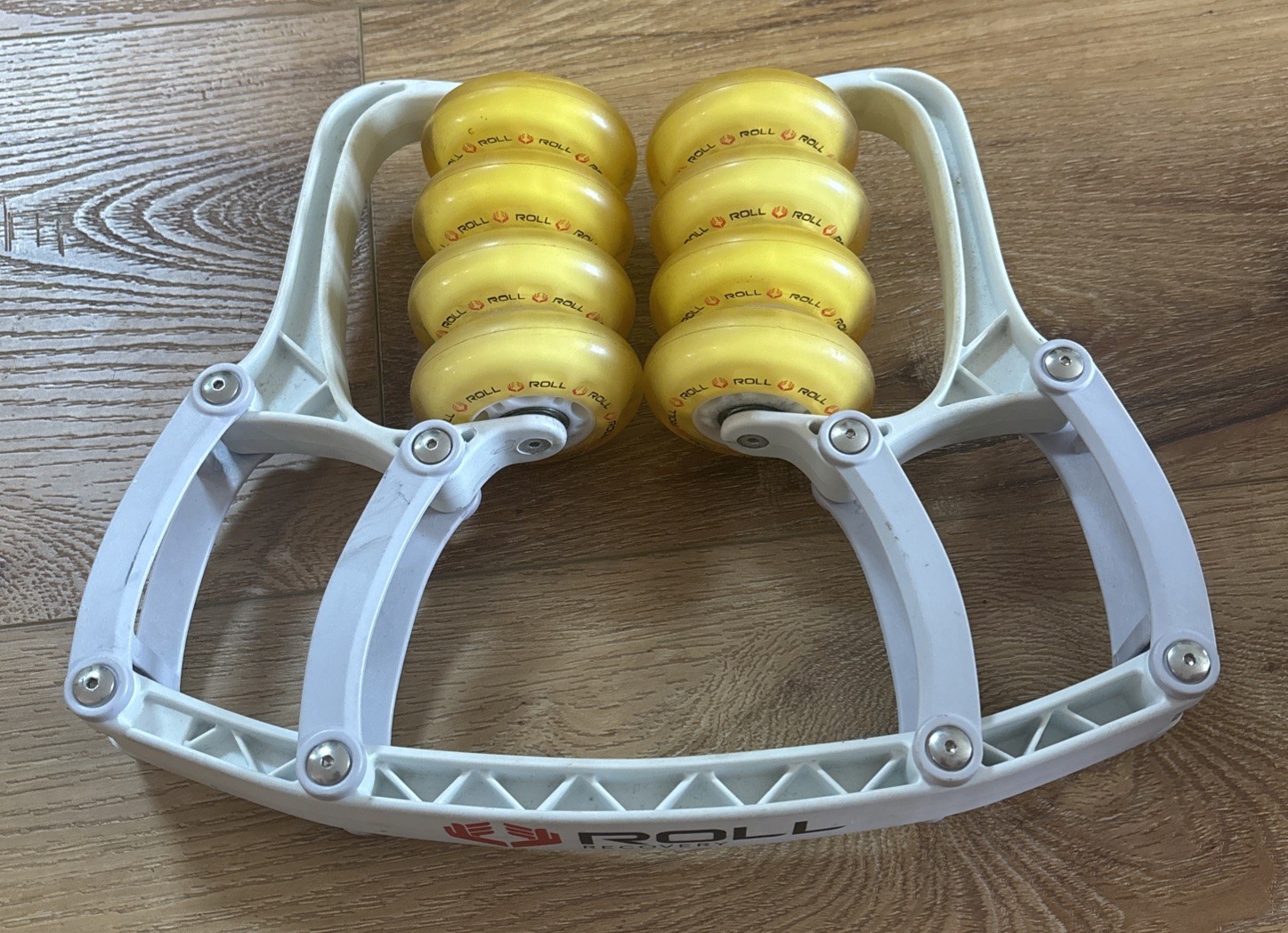 R8 Roll Recovery Deep Tissue Massage Roller 8 wheel