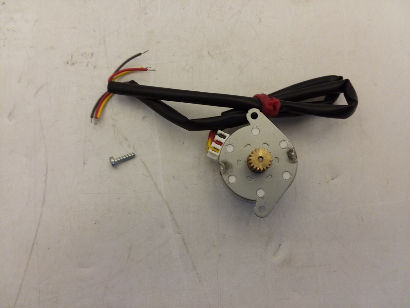 NMB PM35L-048-HB02 MOTOR MINI-ANGLE STEPPER 2-2PHASE 24V 500MA NNB