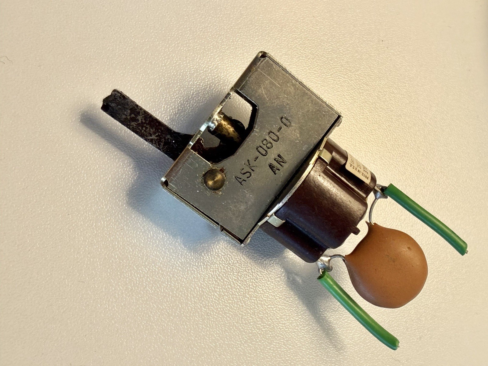 *BROKEN LEVER* Pioneer SX-1010 SX-1250 Power Switch E-35691 / ASK-080-0 - WORKS