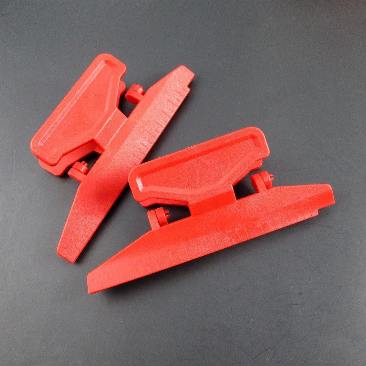 Fletching Jig For Arrows Durable Adjustable Easy Setup 3 Or 4 Vanes Red
