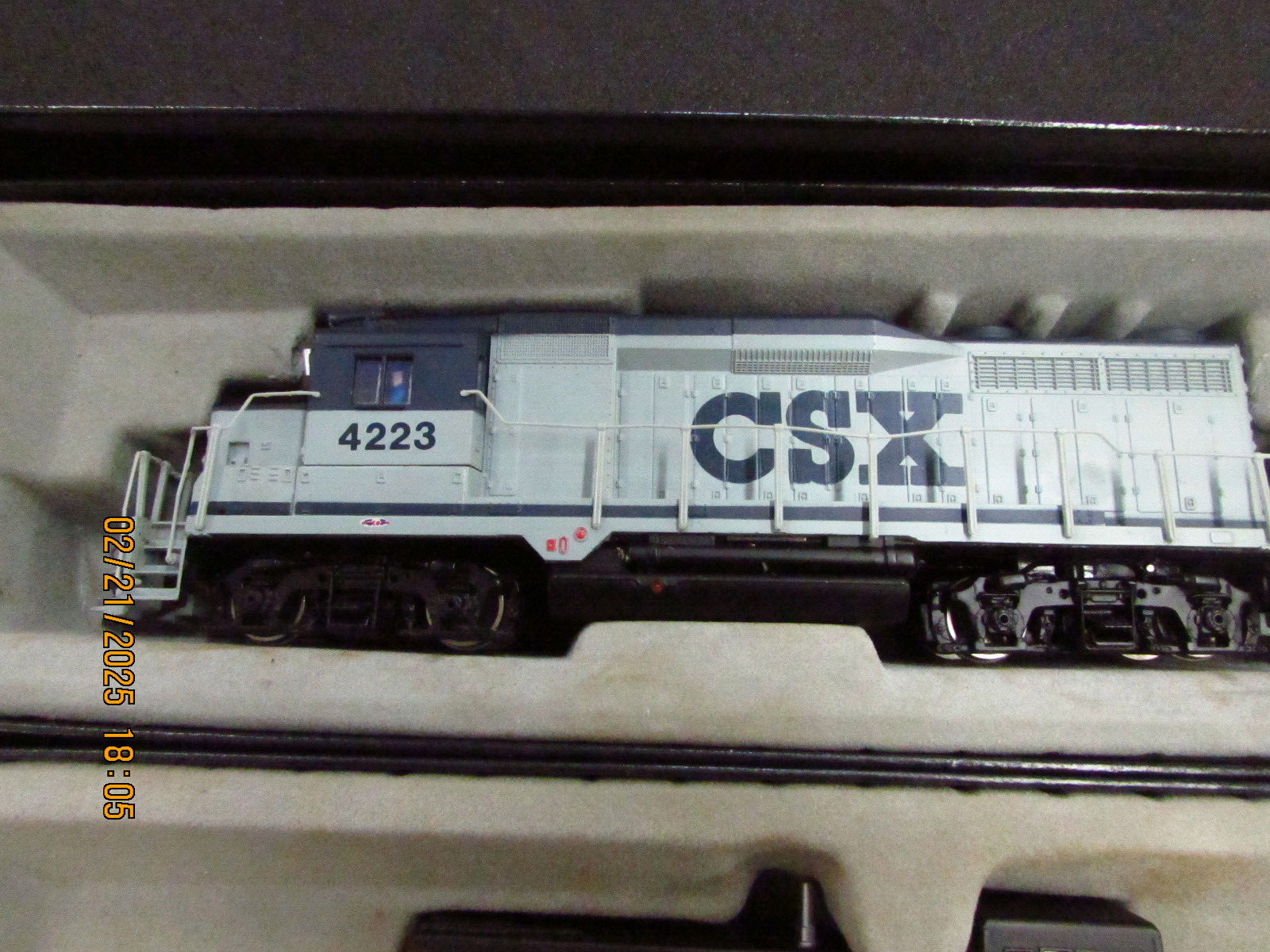 Spectrum The Master Railroader Series From Bachmann 11415 & 2 EXTREA PIECES