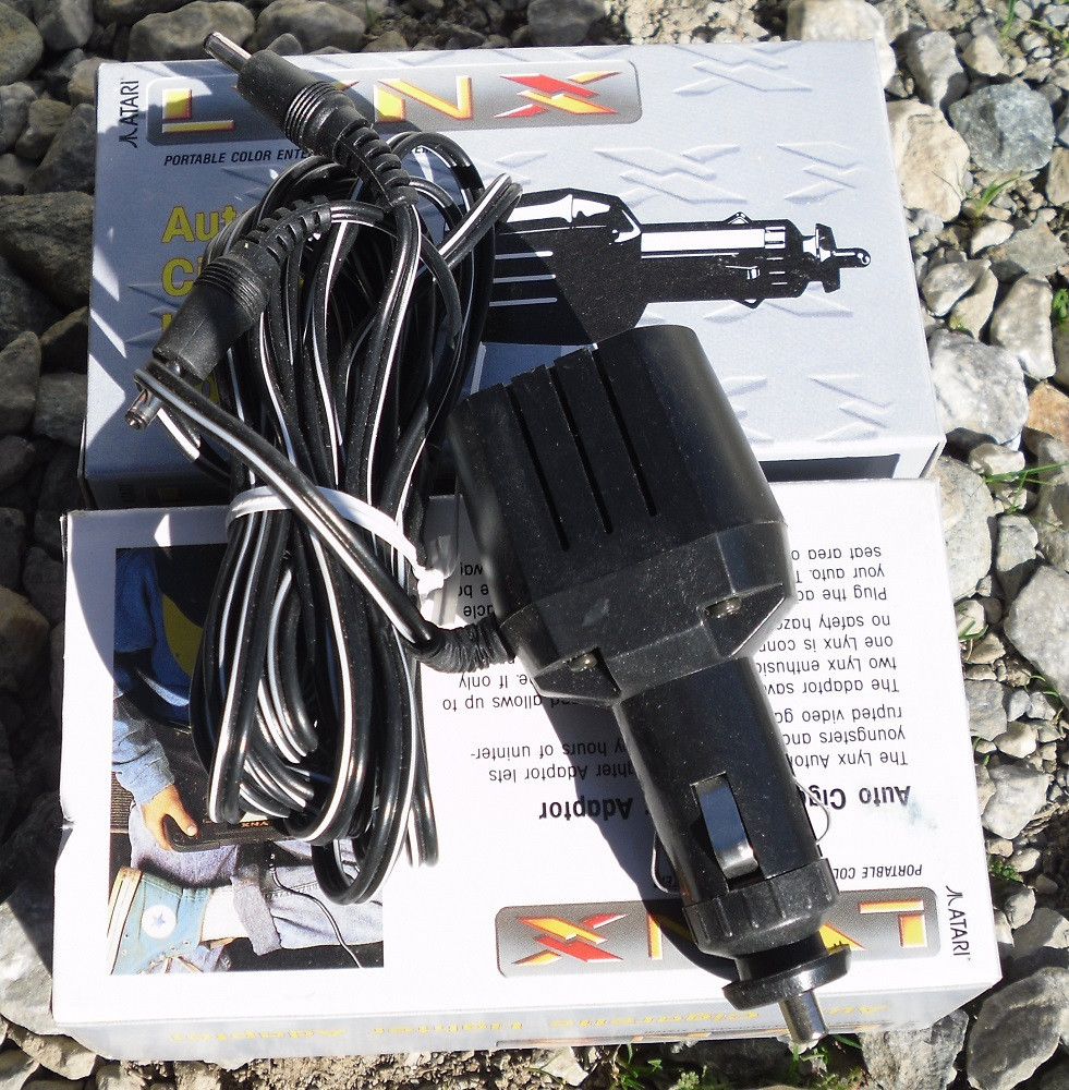 Atari Lynx AUTO CIGARETTE LIGHTER Power ADAPTER TESTED DAMAGED BOX