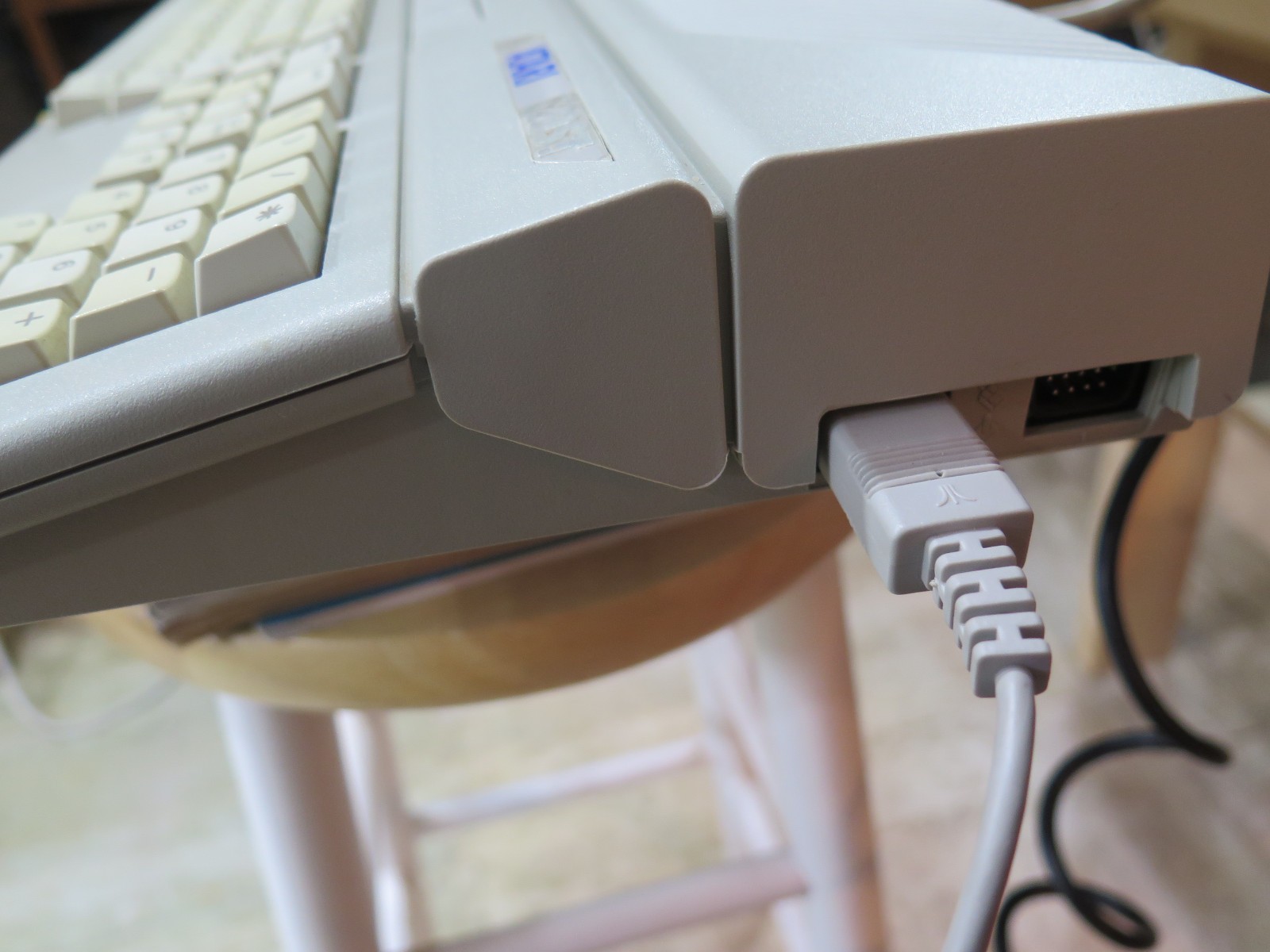 Atari 520ST Vintage Home Computer - Tested Working With Power Supply