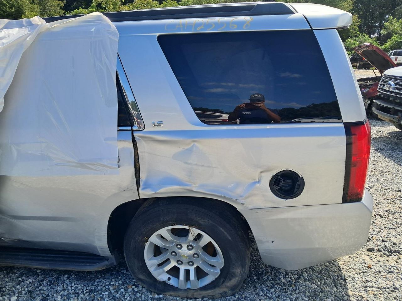 TAHOE 2015 Glove Box 4780045