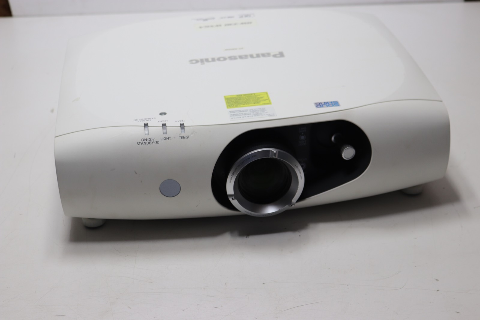 Panasonic Projector PT-RW330U DLP 1080P 3500 Lumens Works Great