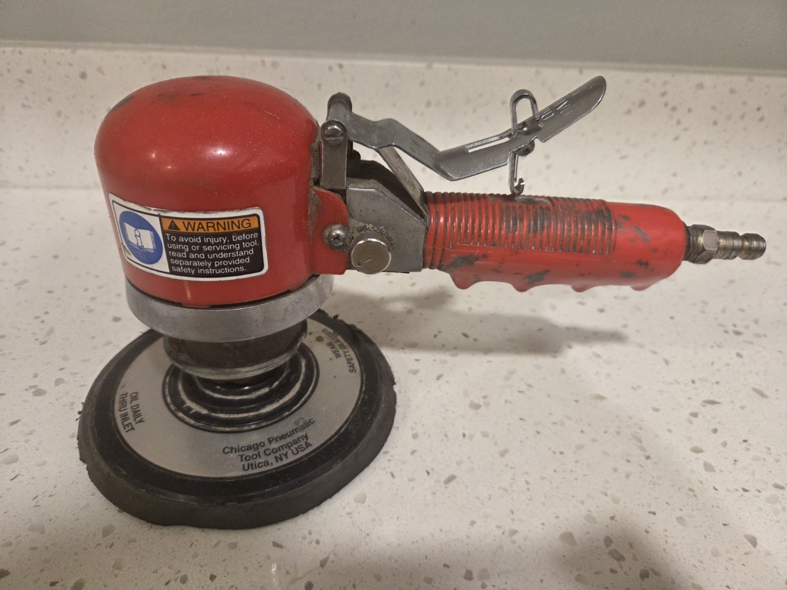 Chicago Pneumatic 6" Dual Action Sander CP870 Made in USA 10,000 rpm (2)