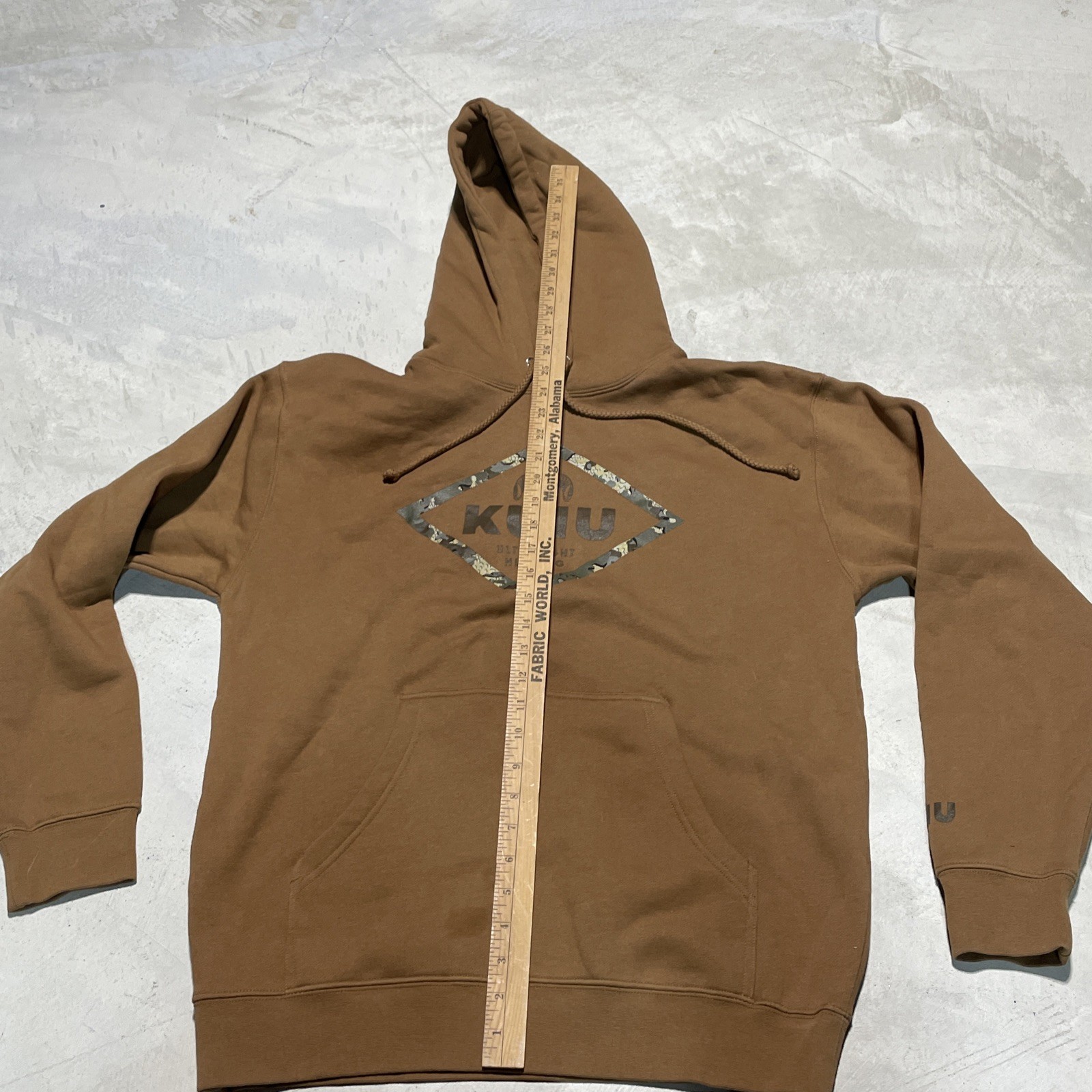 KUIU Hoodie Sweatshirt Men's SZ Medium Hunting Big Ram Heavyweight Cotton