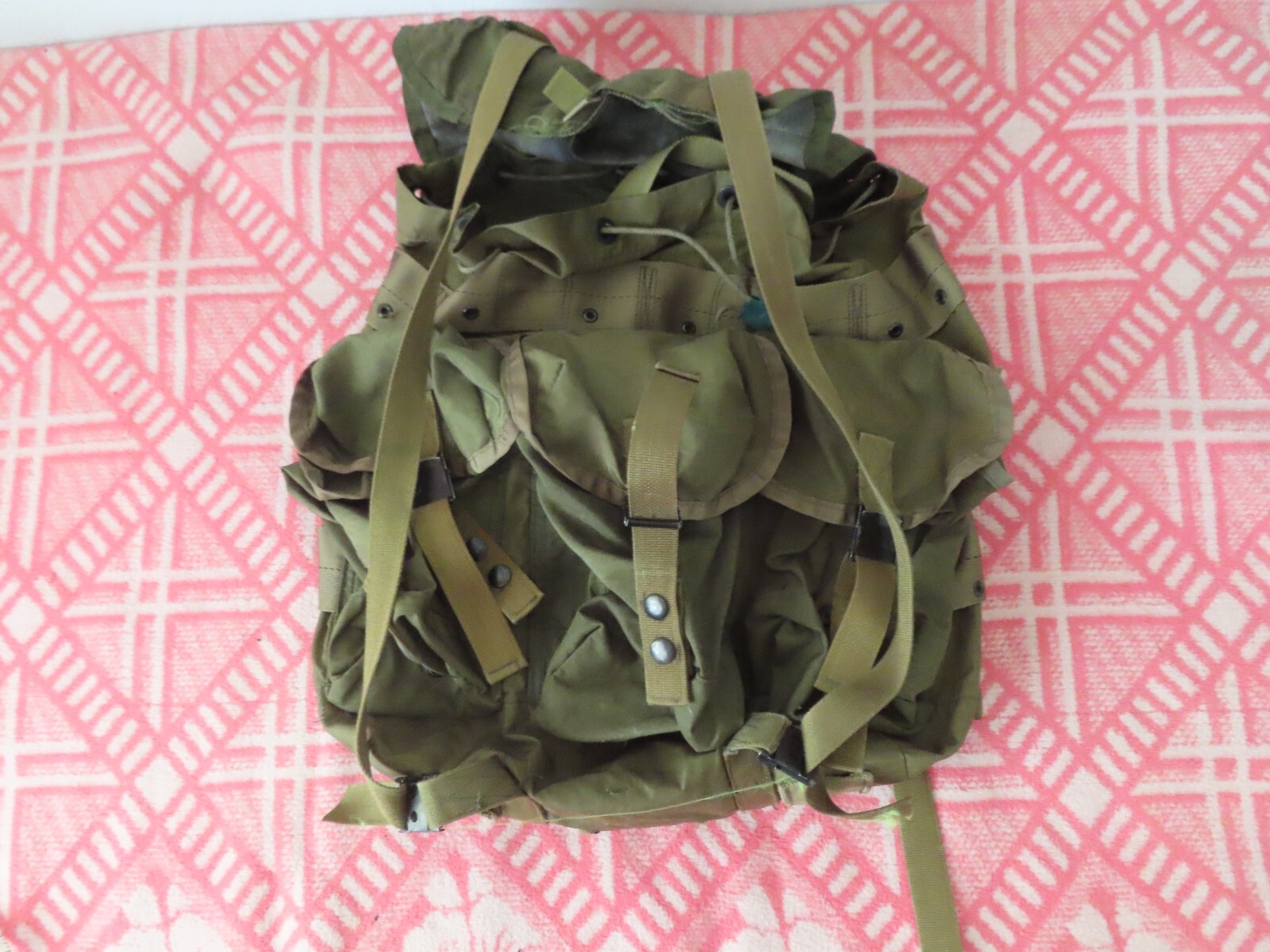 GIBRALTAR US MILITARY NYLON FIELD PACK LC-1 (NO FRAME) 1970s