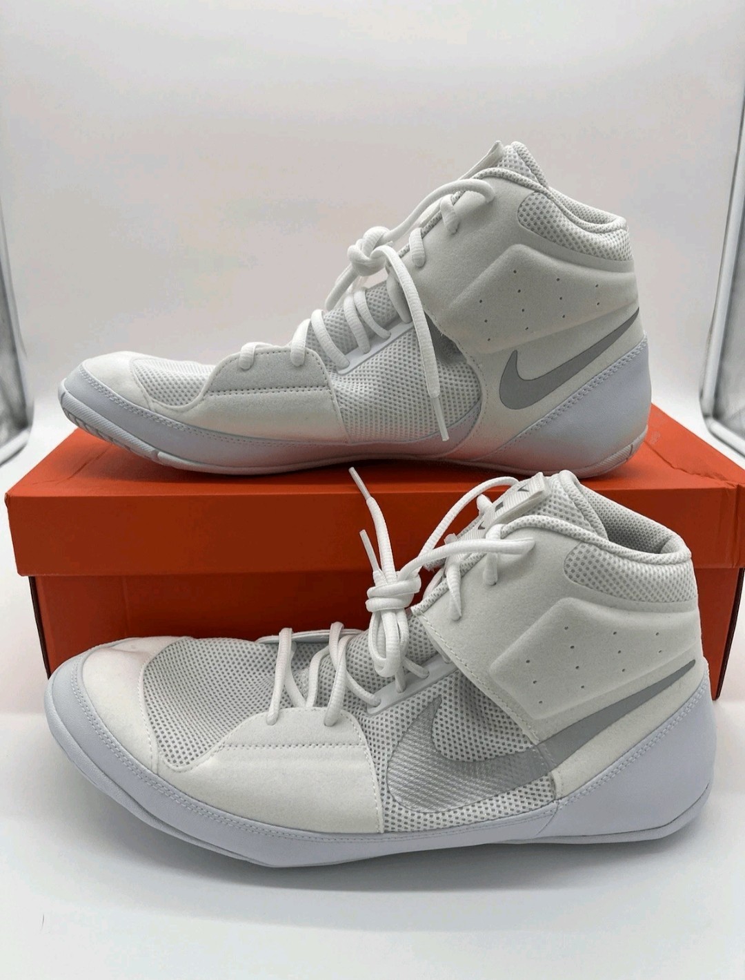 Nike Fury Wrestling Shoes Men's Size 10 MMA Combat White Grey AO2416-102