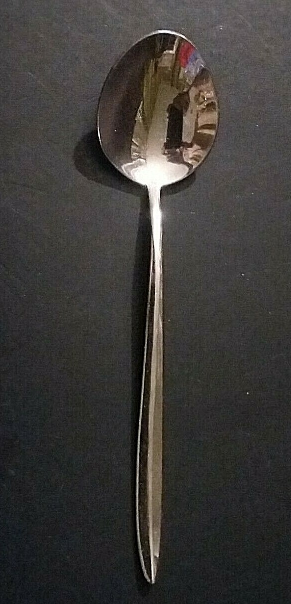 Oneida Essence stainless 6 1/4" teaspoon
