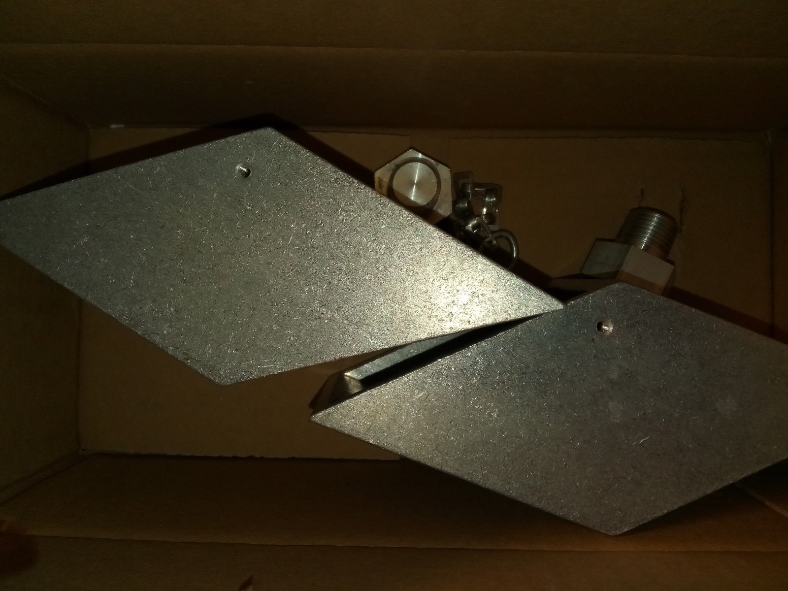 1-HXPLWCMK WALL CEILING MOUNT KIT