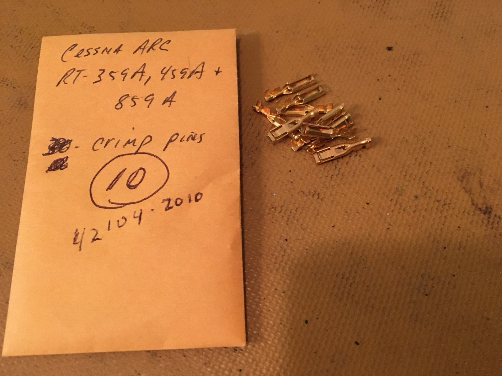 10 Crimp Pins for Cessna RT-359A, 459A & 859A Transponders, pn 42104-2010,  NOS